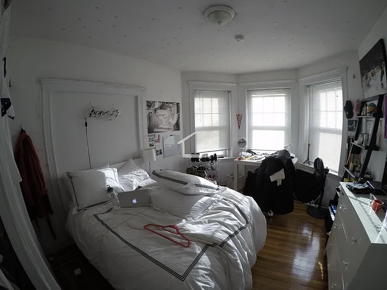 81 Gibbs St #2 — Photo 9