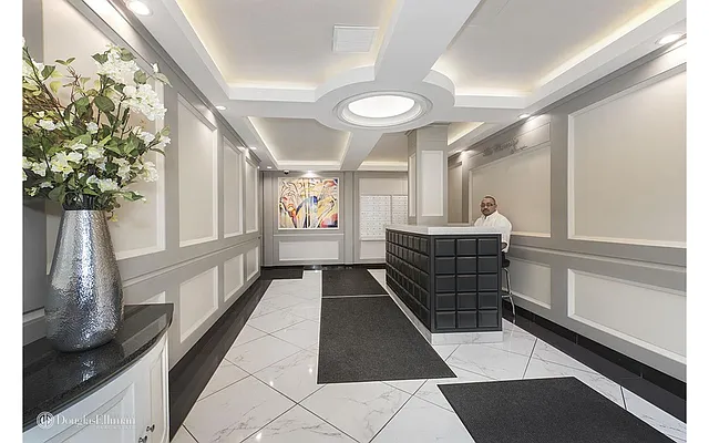 Rented by Douglas Elliman | media 16