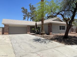 5030 Salinaz Cir, Las Vegas, NV 89118