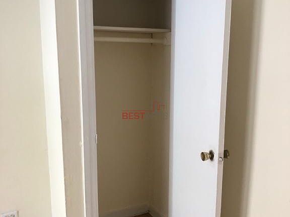 4th image of 725 9th Ave APT 1D