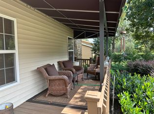 7626 Eastbourne Rd, Charlotte, NC 28227