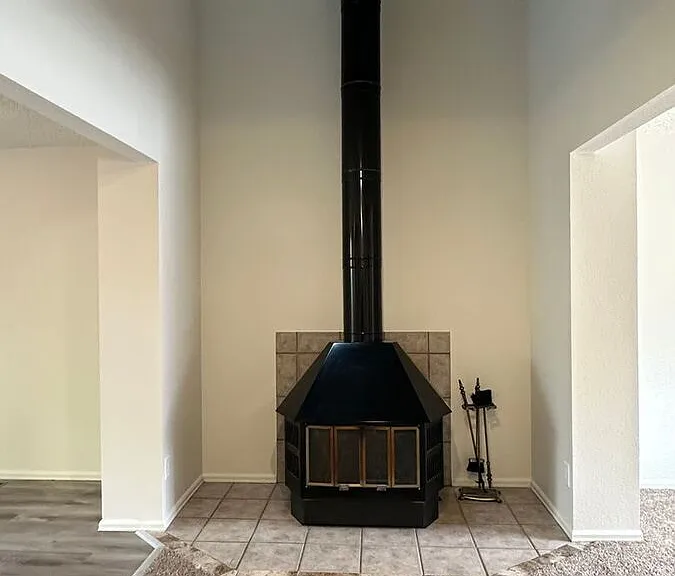 826 London Green Way — Photo 6