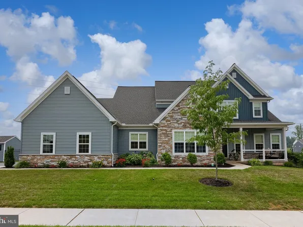 315 Goshawks Rd, Denver, PA 17517