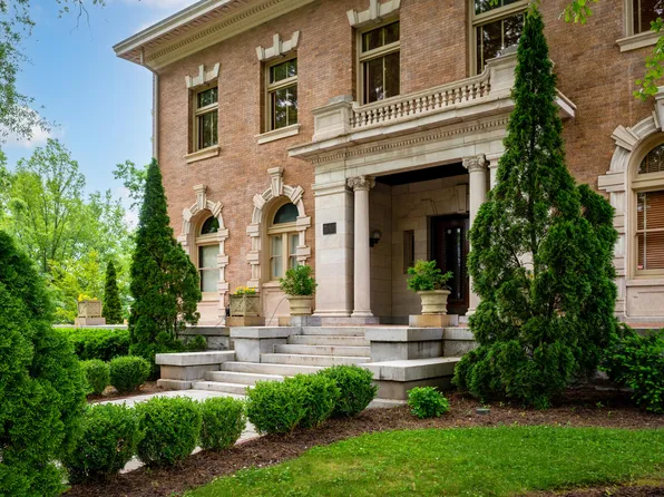 900 Vine St APT 9, Chattanooga, TN 37403