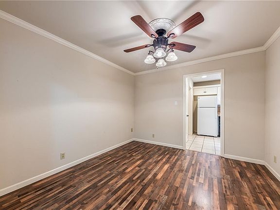 4th image of 10617 Barnhill Dr