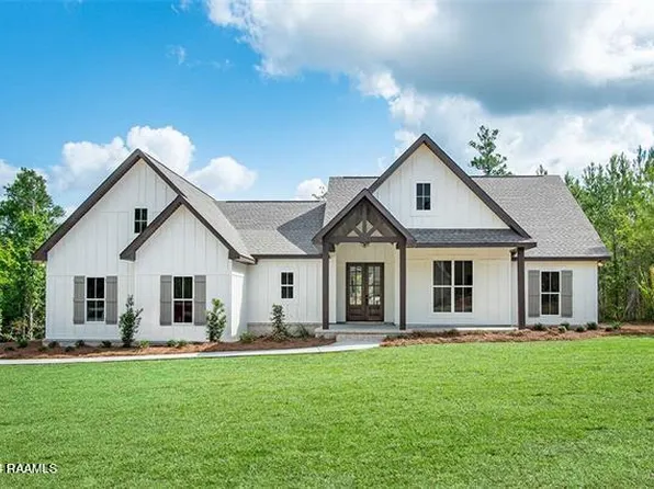 7259 Deville Estates Dr, Deville, LA 71328