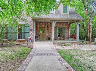 611 Diamond Point Dr, Oak Pt, TX 75068