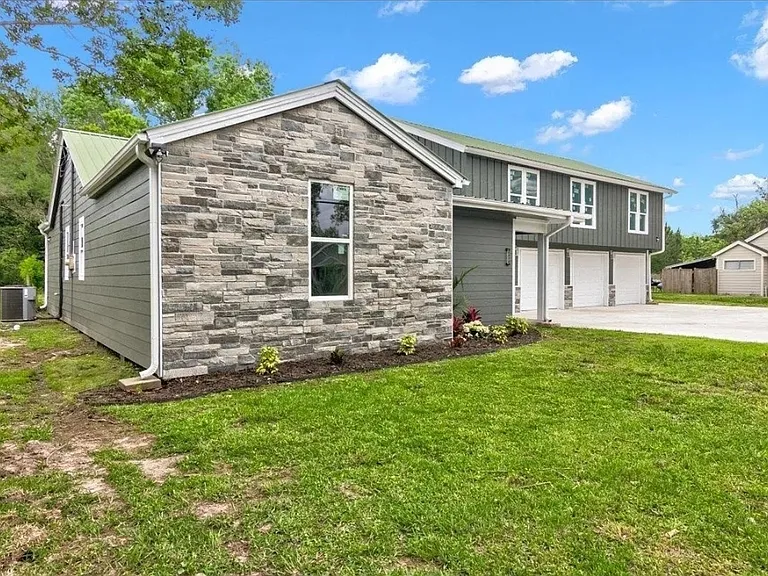 Granger Dr — Photo 15