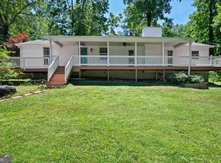 5971 Dogwood Dr SE, Acworth, GA 30102