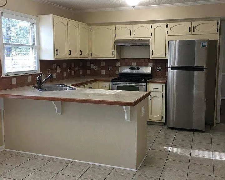 31 Springfield Ct — Photo 4
