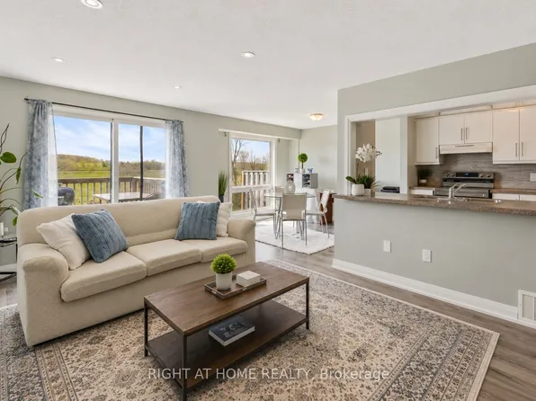 40 Imperial Rd N #20, Guelph, ON N1H 8B4