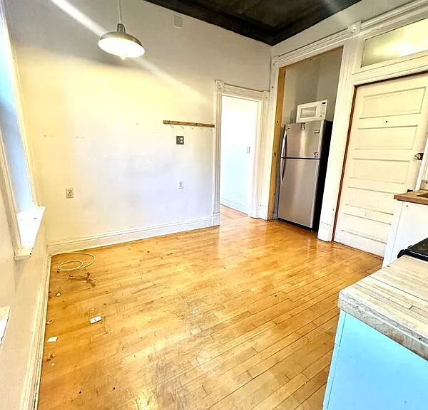 1656 S Throop St #2F — Photo 6