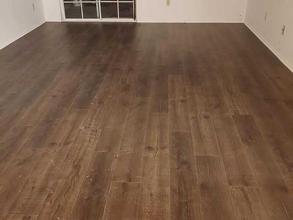 5th image of 323 W Center St APT 1