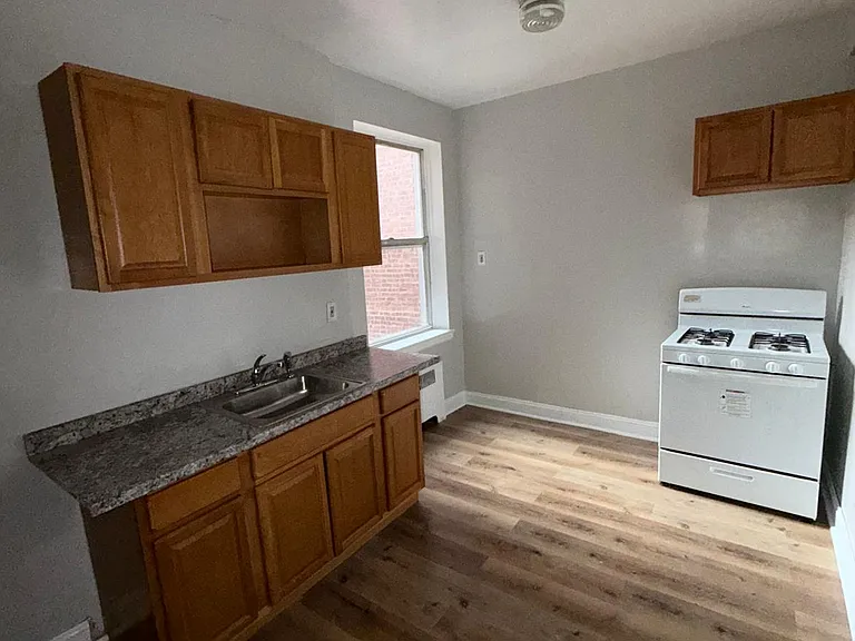 358 Stuyvesant Ave #205 — Photo 2