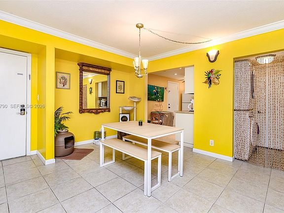 2nd image of 1428 SE 4th Ave APT 240