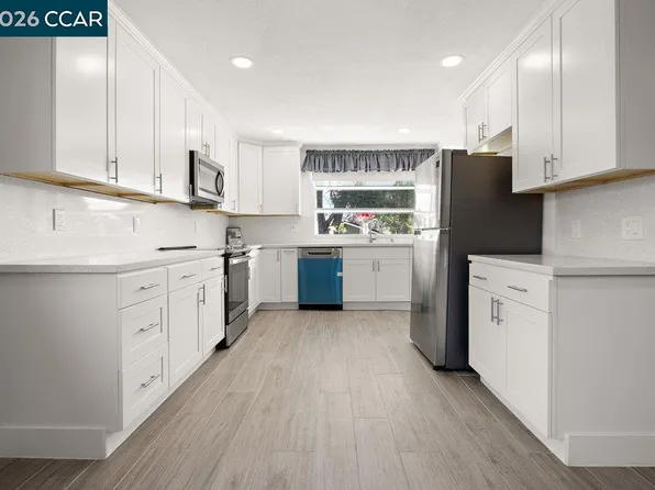 2214 Pennsylvania Ave, Fairfield, CA 94533
