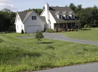 65 Valley Rd, Southampton, MA 01073