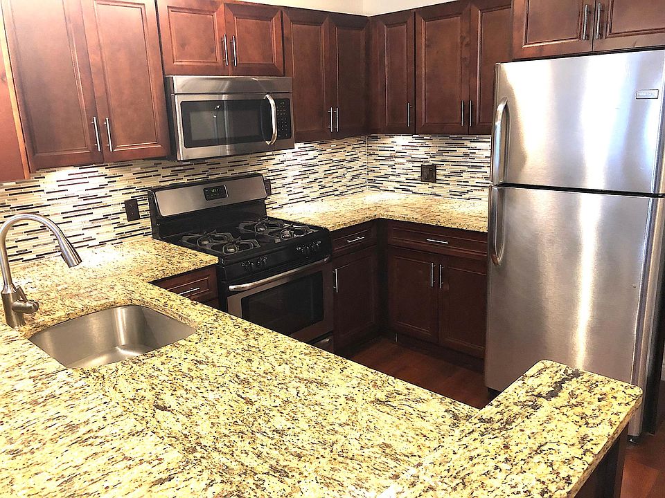 1st image of 18 Harmon St APT 3D