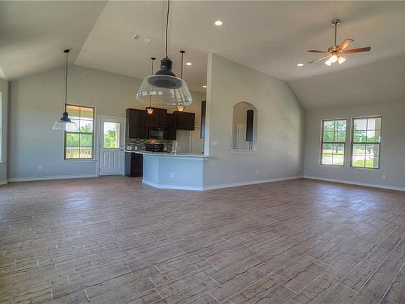 4th image of 222 Mazatlan Dr