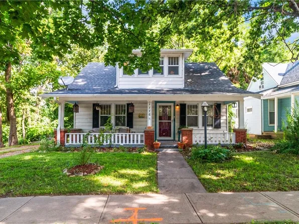 1116 W Maple Ave, Independence, MO 64050