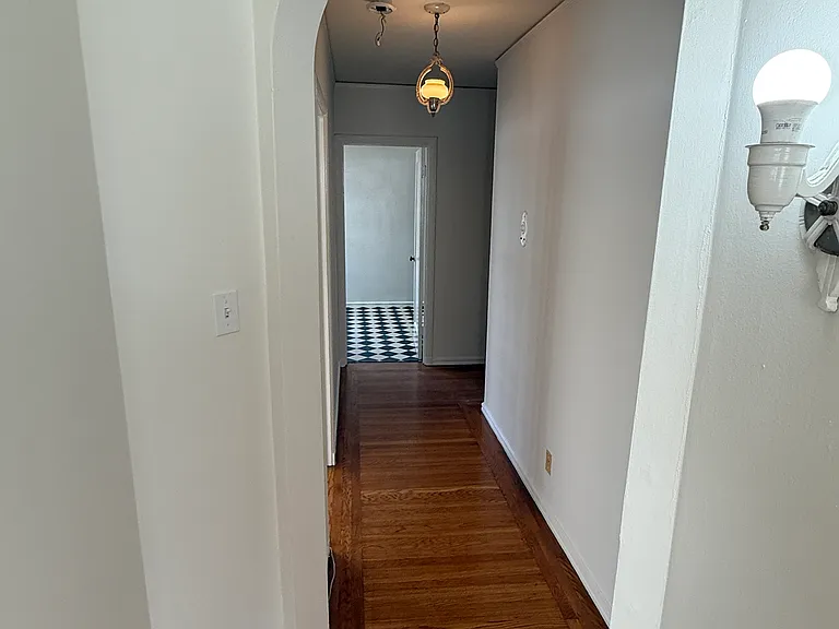 4930 Fulton St #205 — Photo 5