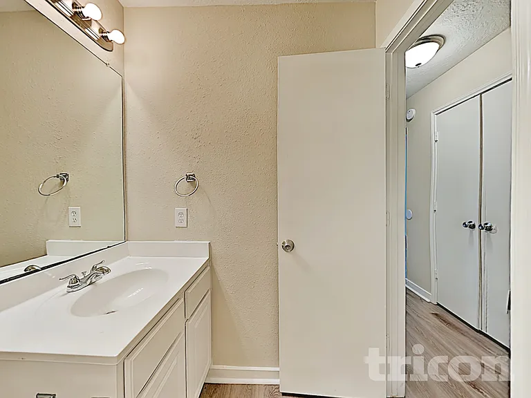 16507 Lazy Ridge Rd — Photo 14