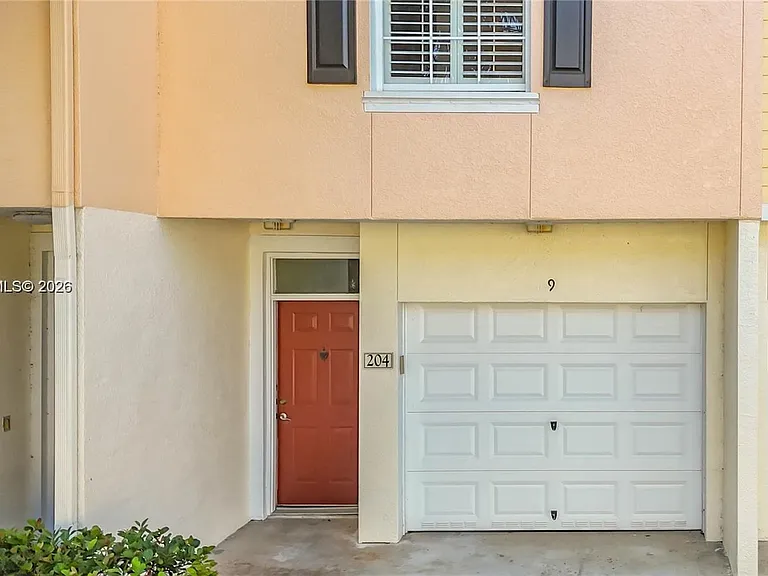 125 Galicia Way #204 — Photo 3
