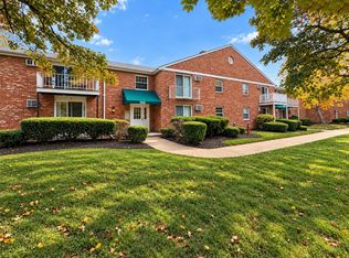 56 Townsend St APT D27, Abington, MA 02351