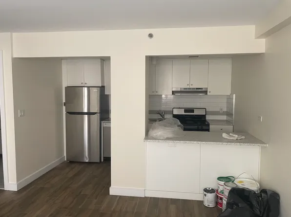 25-27 23rd Street image 1 of 5