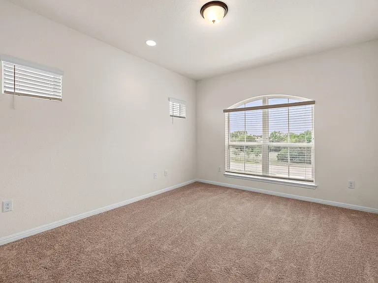 3628 Twinspur St — Photo 37