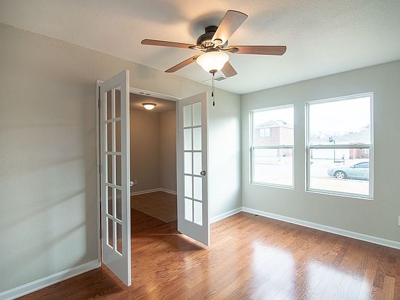 5th image of 147 Bellevue Dr