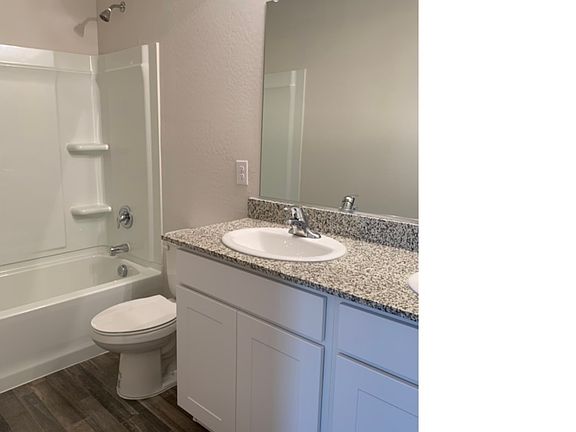 5th image of 942 W Palo Verde Ave