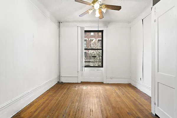 Sold by Compass | media 32