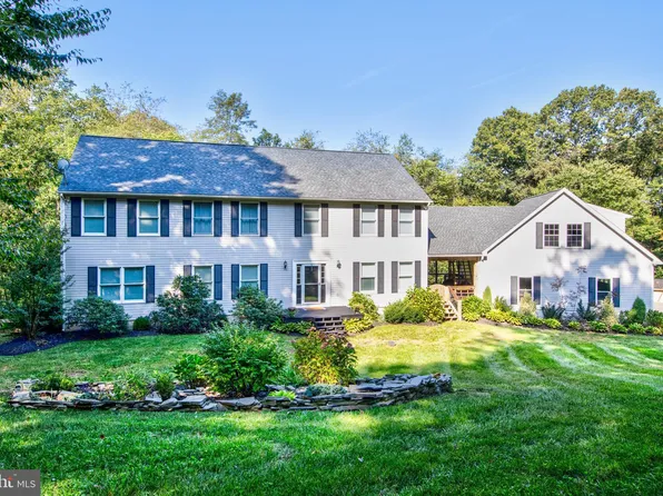 4718 Norrisville Rd, White Hall, MD 21161