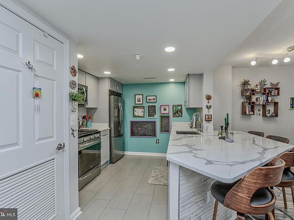 5th image of 11710 Old Georgetown Rd APT 422