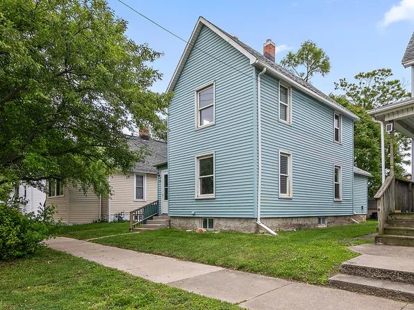 554 W Station St, Kankakee, IL 60901