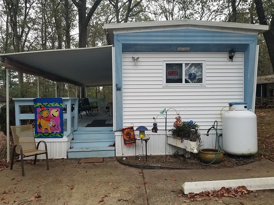 1st image of 123 Woodside Dr