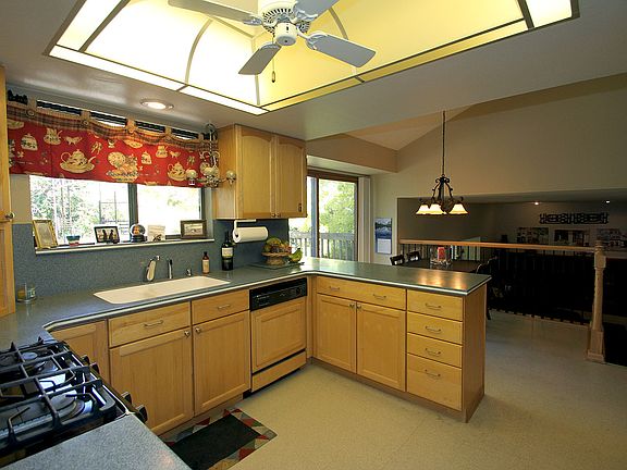 7841 S. Monaco Ct 007