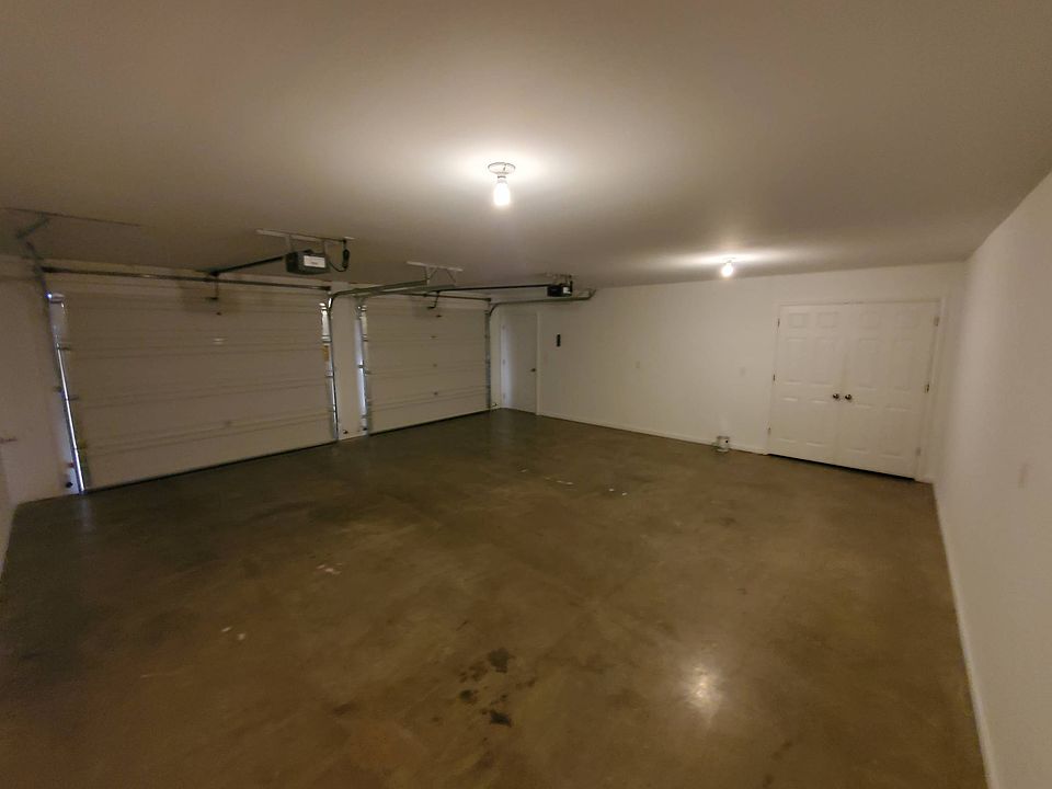 1st image of 1 Kimberley St #1