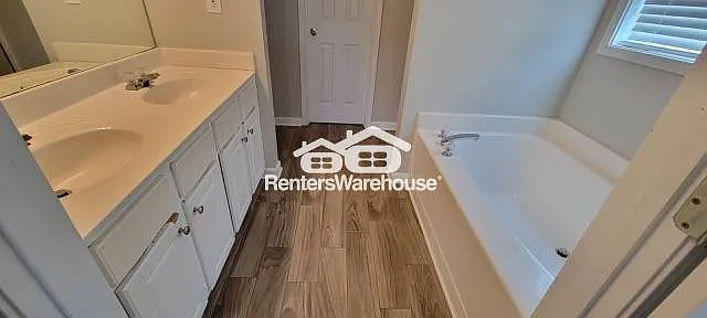 996 Maple Leaf Dr — Photo 13