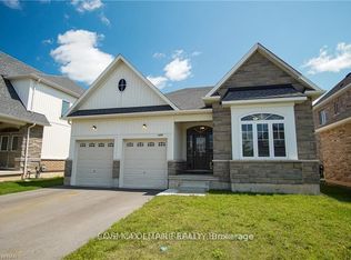 1202 Green Acres Dr, Fort Erie, ON L2A0C9