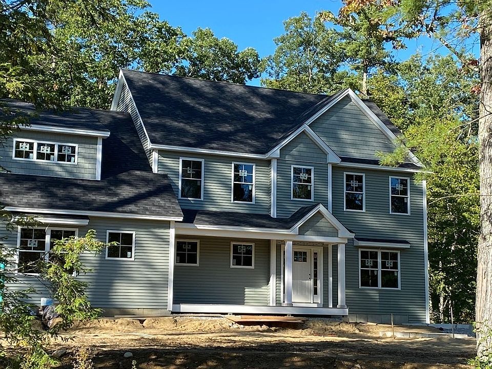 1st image of 5 Lorenzos Ln
