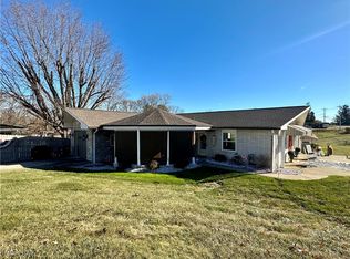 806 Bantam Ridge Rd, Wintersville, OH 43953
