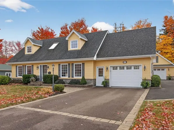 447 Breaux Brg, Shediac, NB E4P 2M5