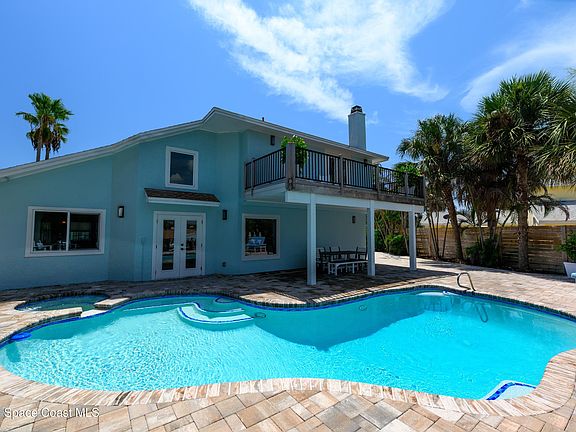 3rd image of 398 River View Ln