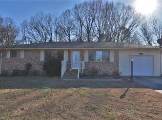 692 Fairgrove Rd, Thomasville, NC 27360