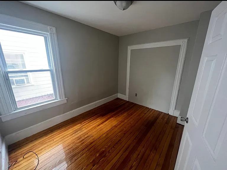 92 Carmel St #1 — Photo 8