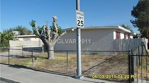 2nd image of 5045 Sun Valley Dr
