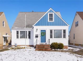8104 Ivandale Dr, Parma, OH