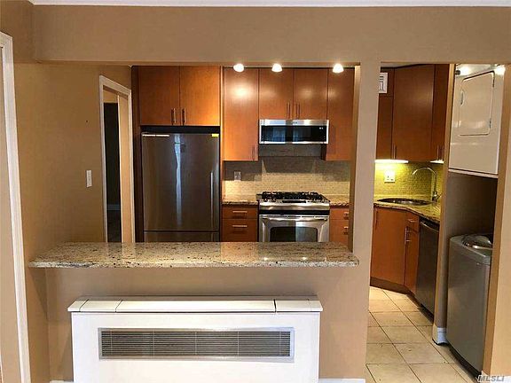 5th image of 18-41 215th St